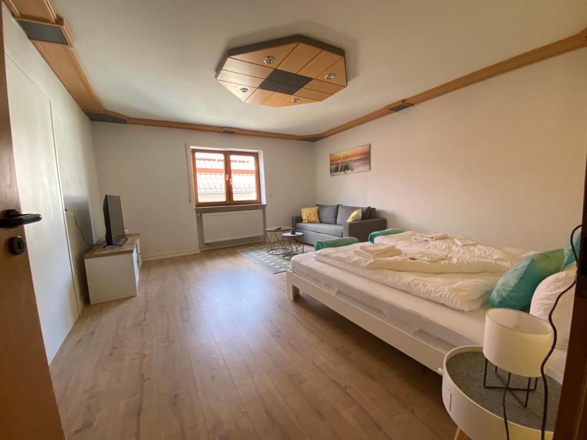 Ferien & Business Apartments Hohenfels Hohenfels  Экстерьер фото