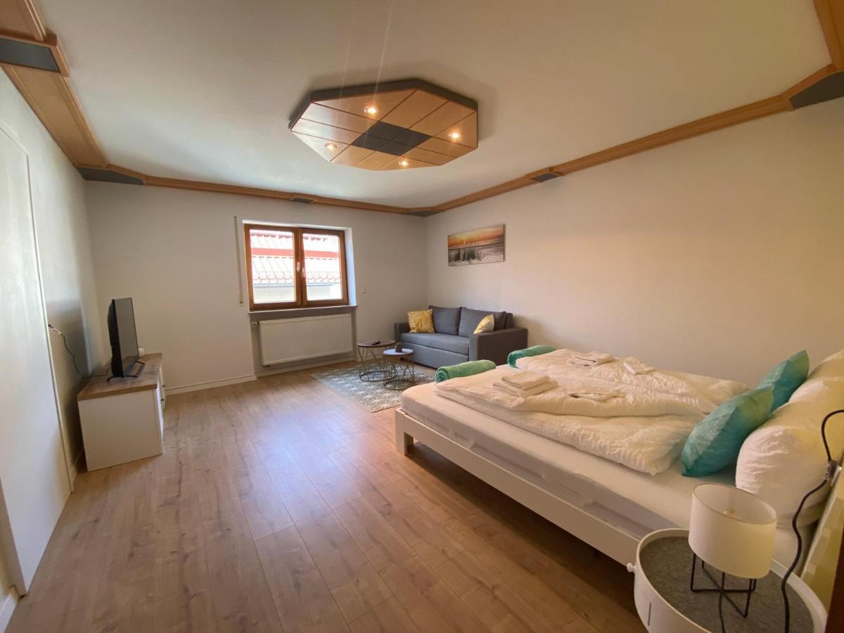 Ferien & Business Apartments Hohenfels Hohenfels  Экстерьер фото